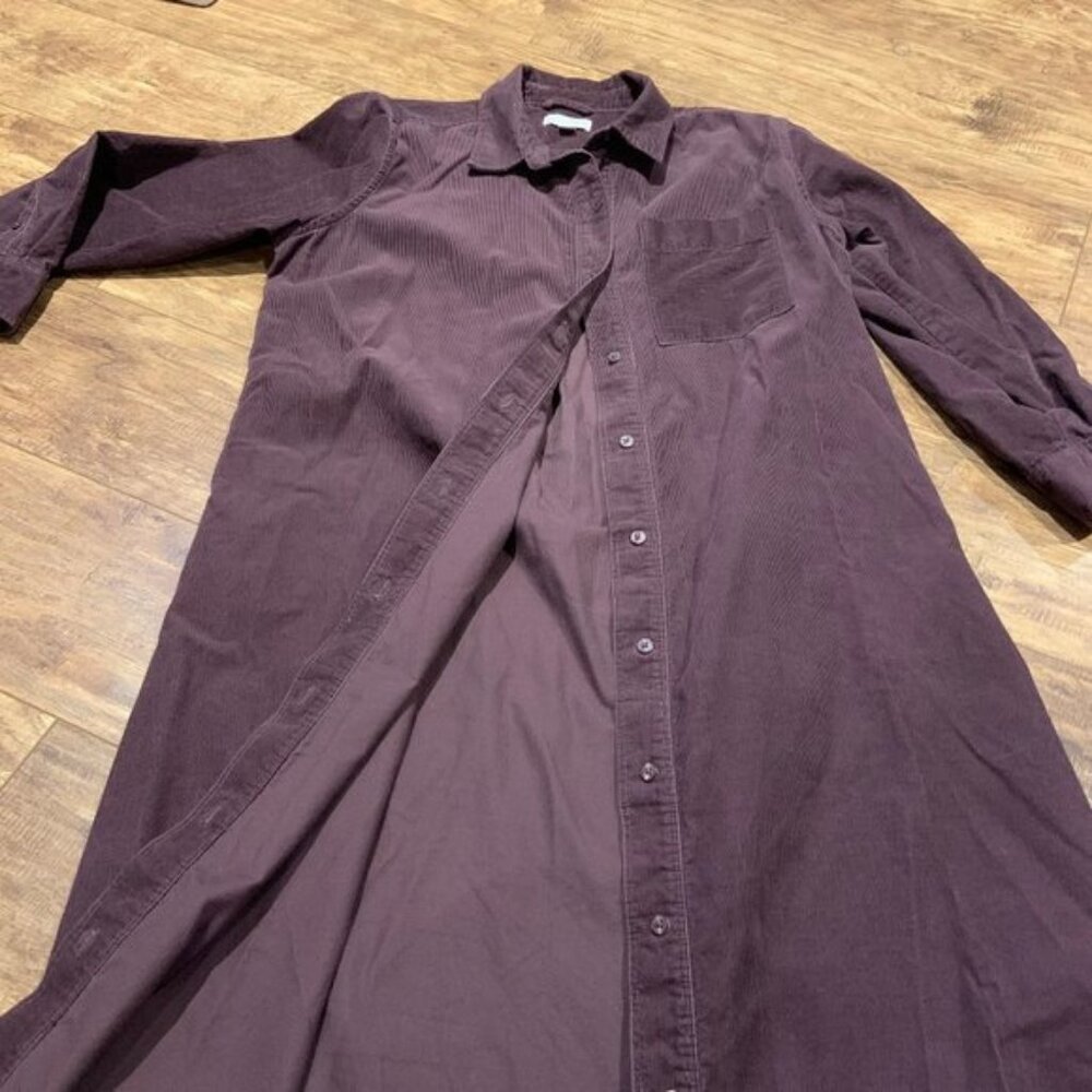 Gap Maternity Corduroy Vintage Plum shirt